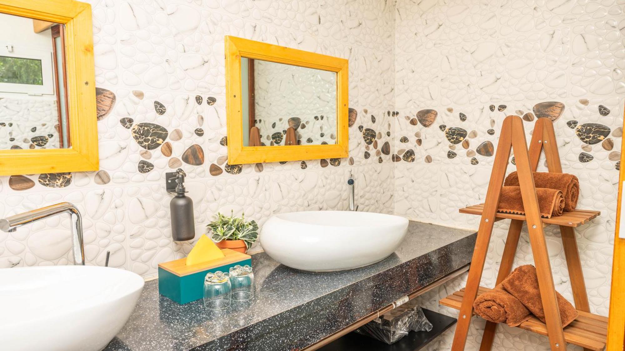 Jade Hotel And Spa Bandrele Bagian luar foto